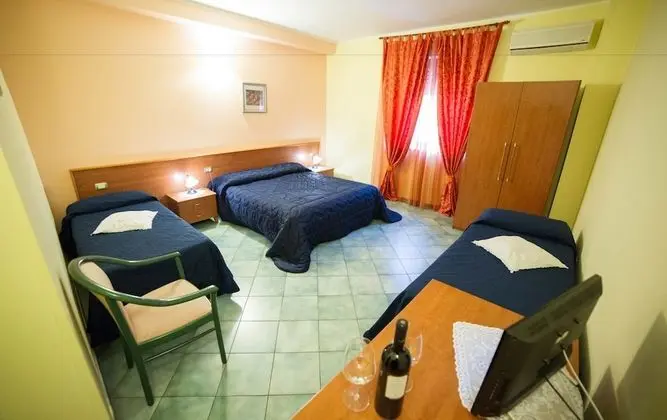 Dört Kişilik Oda