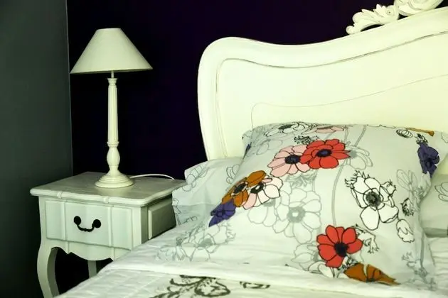 Romantic Tek Büyük Yataklı Oda (Barbara)