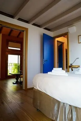 Junior Süit, Teras, Havuz Kenarı