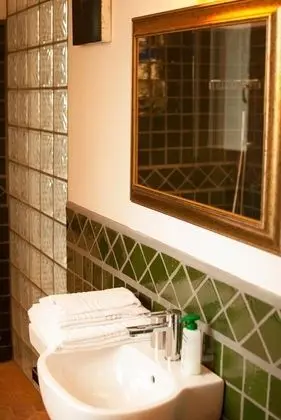 Junior Süit, Teras, Havuz Kenarı