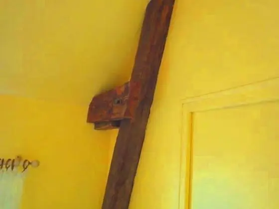 Traditional Tek Büyük Yataklı Oda (Jaune)