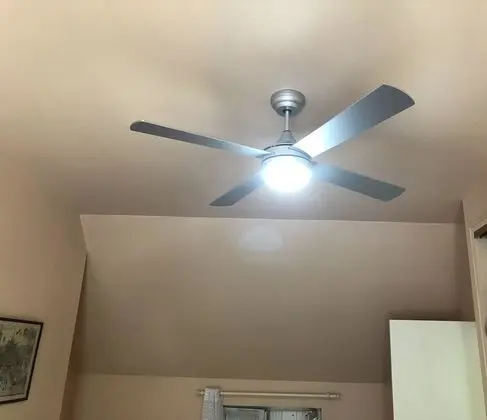 Traditional Üç Kişilik Oda (Saumon)