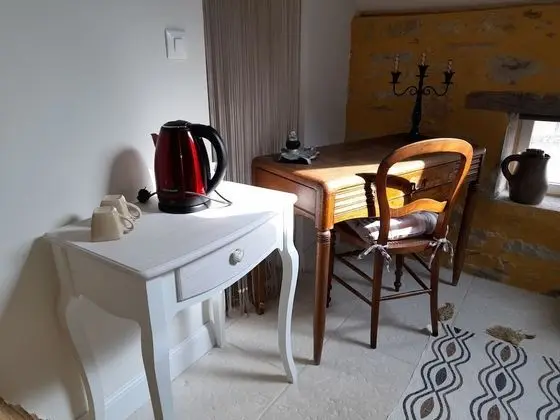 Basic Tek Büyük Yataklı Oda