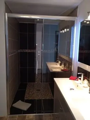 Basic Tek Büyük Yataklı Oda