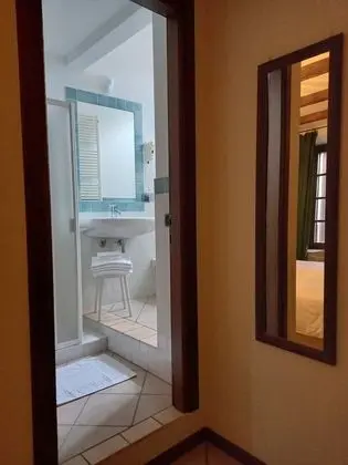 Büyük Yataklı Tek Kişilik Oda, Tepe Manzaralı