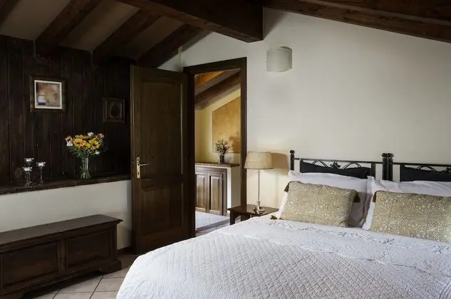 Standard Tek Büyük Yataklı Oda, Tepe Manzaralı