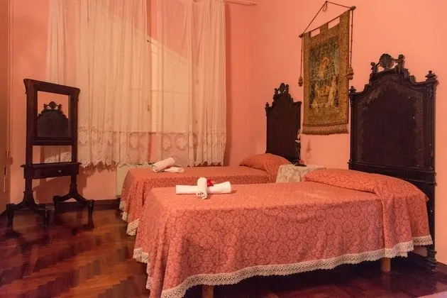 Standard Üç Kişilik Oda