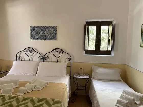 Standard Tek Büyük Yataklı Oda