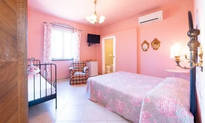 Superior Tek Büyük Yataklı Oda