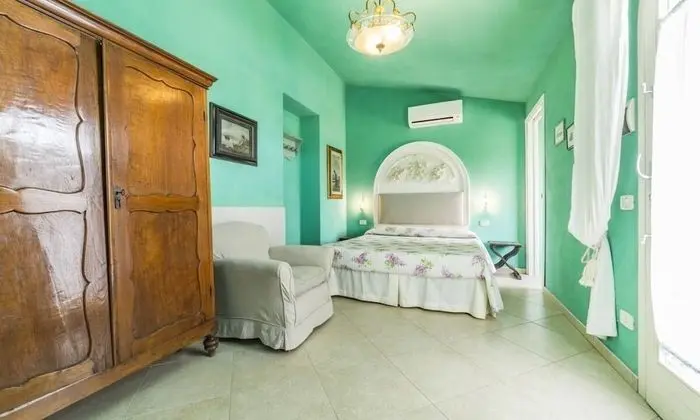 Superior Tek Büyük Yataklı Oda