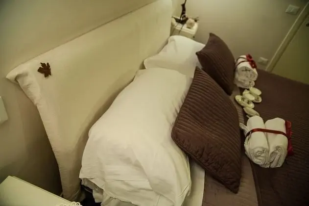 Romantic Tek Büyük Yataklı Oda