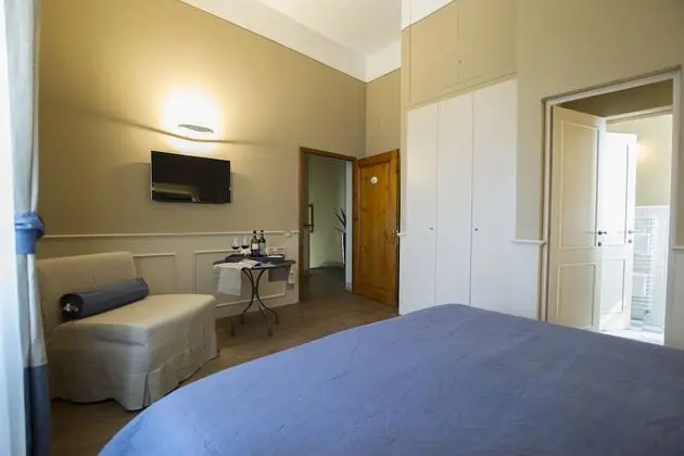 Standard Tek Büyük Yataklı Oda