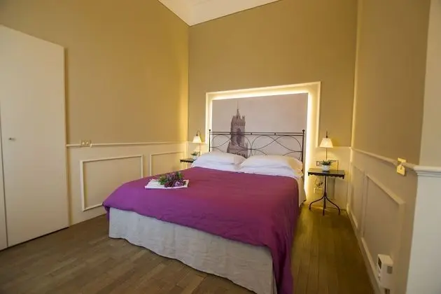 Standard Tek Büyük Yataklı Oda