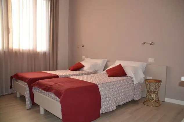 Standard Tek Büyük veya İki Ayrı Yataklı Oda