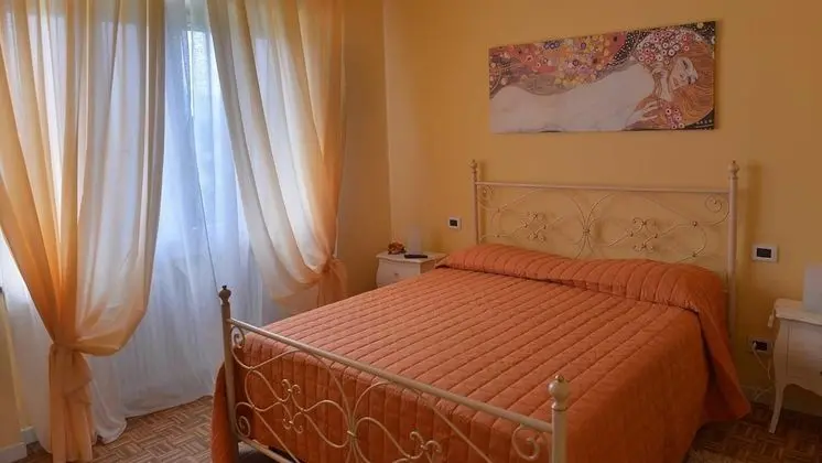 Tek Büyük Yataklı Oda (Calendula)