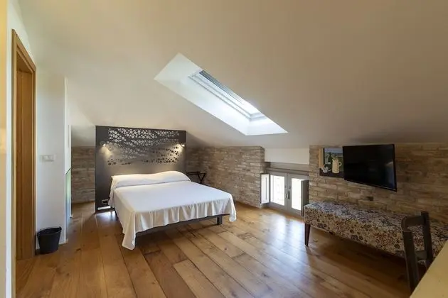 Tek Büyük veya İki Ayrı Yataklı Oda