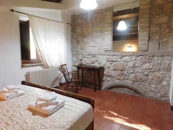 Standard Tek Büyük veya İki Ayrı Yataklı Oda, Dağ Manzaralı