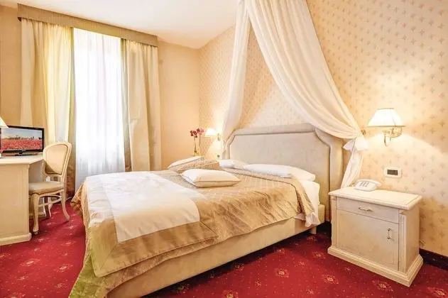 Süit, Avlu Manzaralı