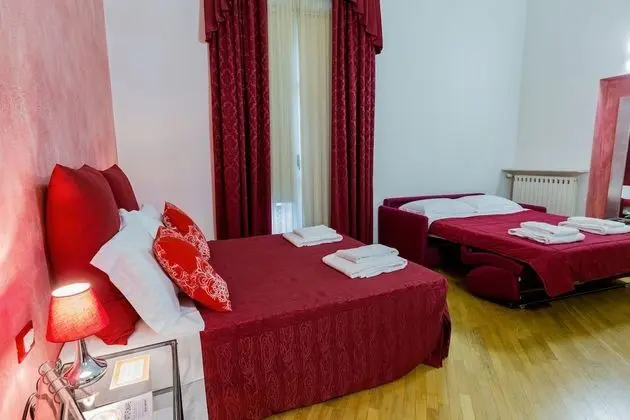 Family Dört Kişilik Oda, Sigara İçilmez, Özel Banyo