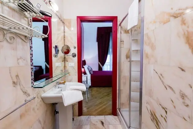 Family Dört Kişilik Oda, Sigara İçilmez, Özel Banyo