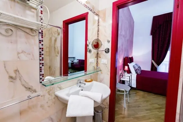 Family Dört Kişilik Oda, Sigara İçilmez, Özel Banyo