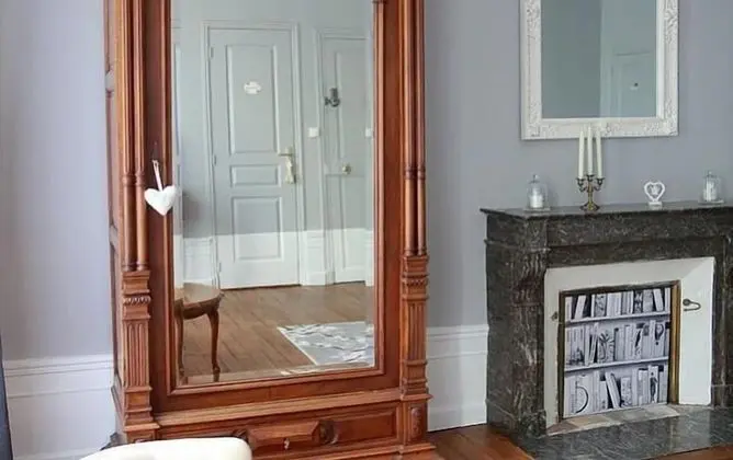 Classic Tek Büyük Yataklı Oda (Lorelei)