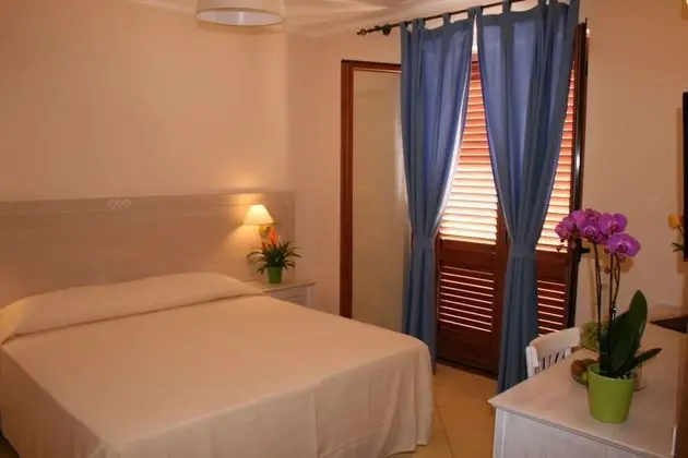 Superior Tek Büyük veya İki Ayrı Yataklı Oda