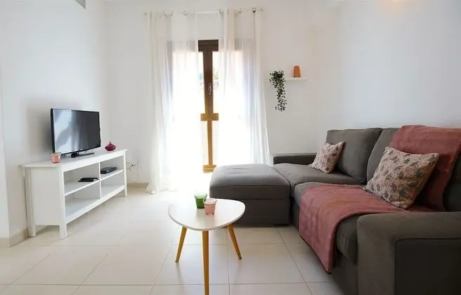 Apart Daire, 3 Yatak Odası, Mutfak (Remolars 3)