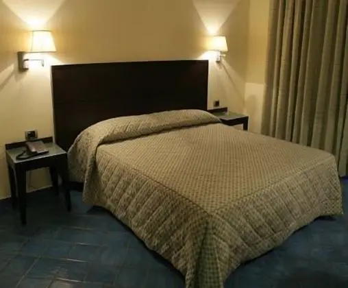 Standard Tek Büyük veya İki Ayrı Yataklı Oda, Deniz Manzaralı