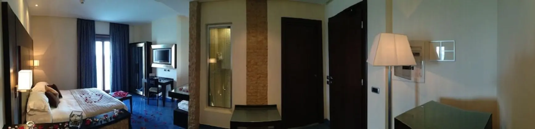 Standard Tek Büyük veya İki Ayrı Yataklı Oda, Deniz Manzaralı