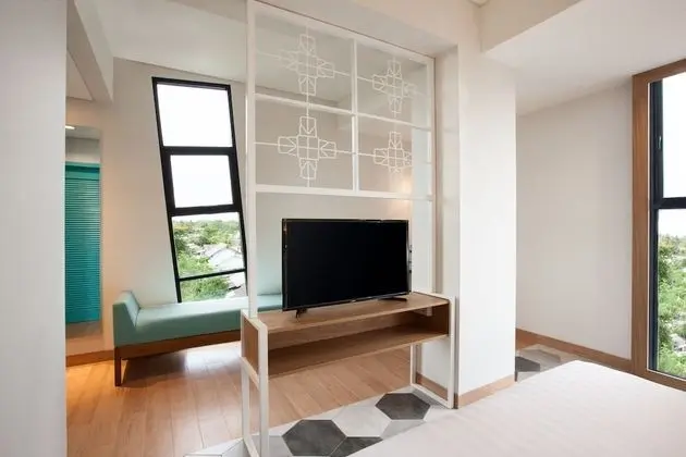 Boutique Room (Free laundry 2 pieces per day)