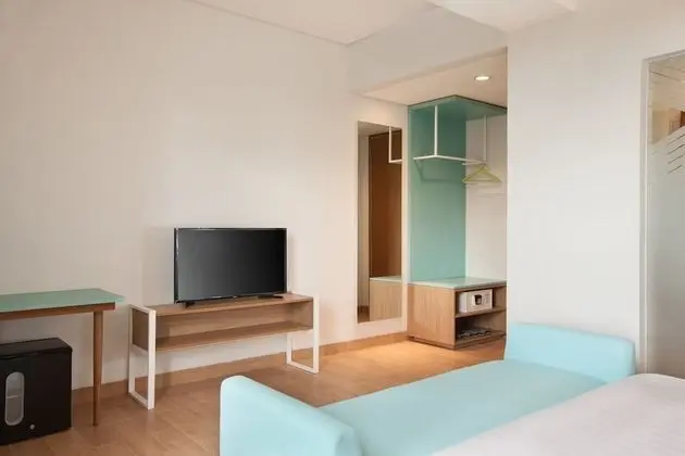 Boutique Room (Free laundry 2 pieces per day)