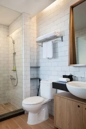 Boutique Room (Free laundry 2 pieces per day)