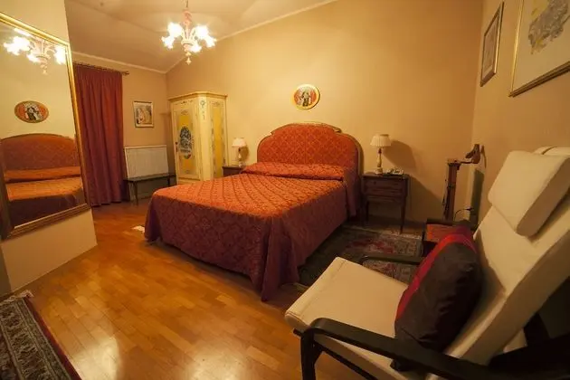 Tek Büyük Yataklı Oda, Balkon, Dağ Manzaralı