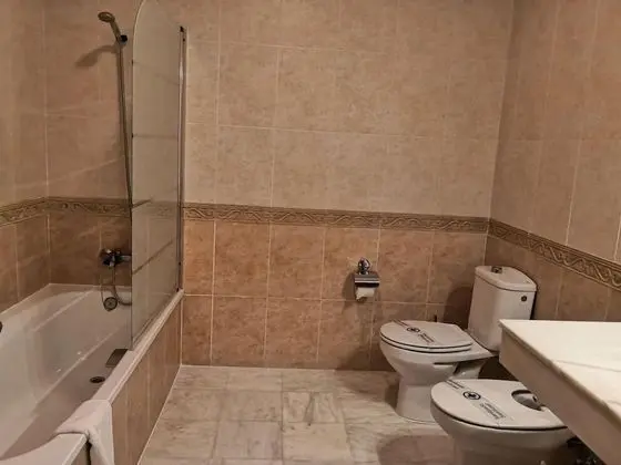 Superior Tek Büyük veya İki Ayrı Yataklı Oda