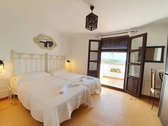 Comfort Tek Büyük Yataklı Oda