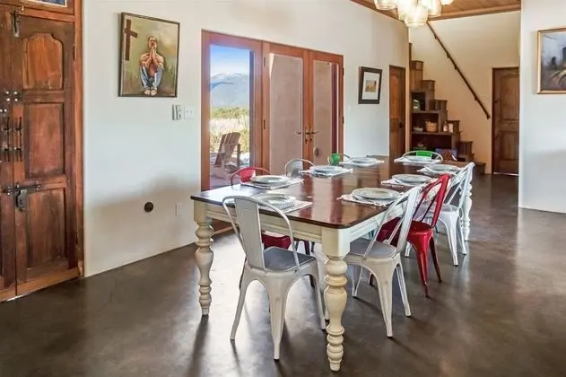 Ev (La Luna: Ideal Nature Retreat to stay)