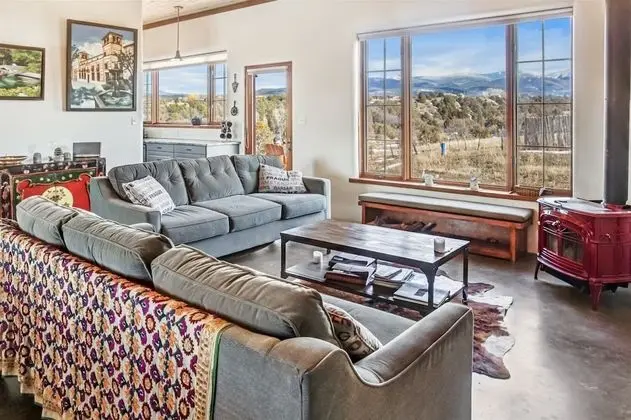 Ev (La Luna: Ideal Nature Retreat to stay)