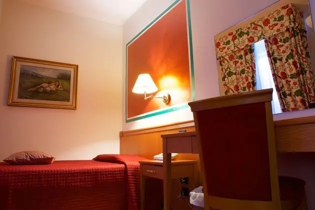 Comfort Tek Kişilik Oda