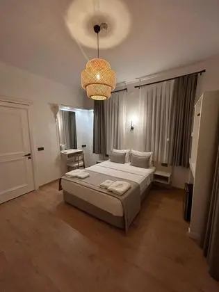 Geniş Standart Oda, Bahçe Manzaralı