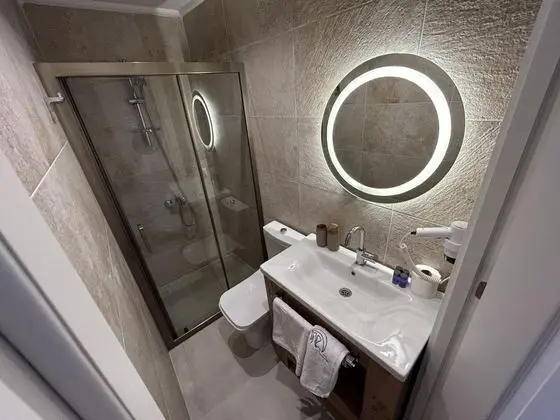 Standart Oda, Şehir Manzaralı