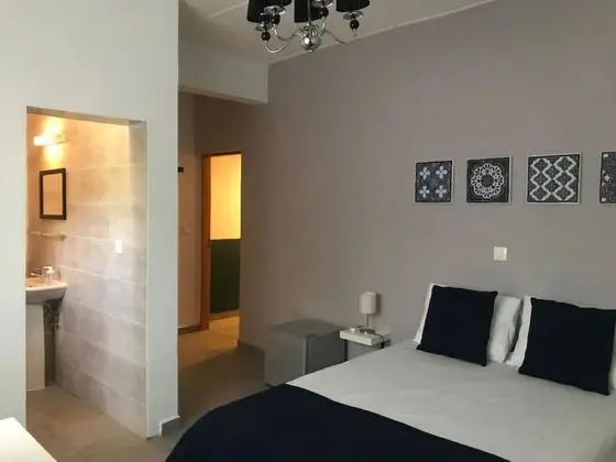 Comfort Tek Büyük Yataklı Oda