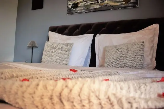 Deluxe Süit, Sıcak Su Havuzu (Au-Dessus des Nuages)