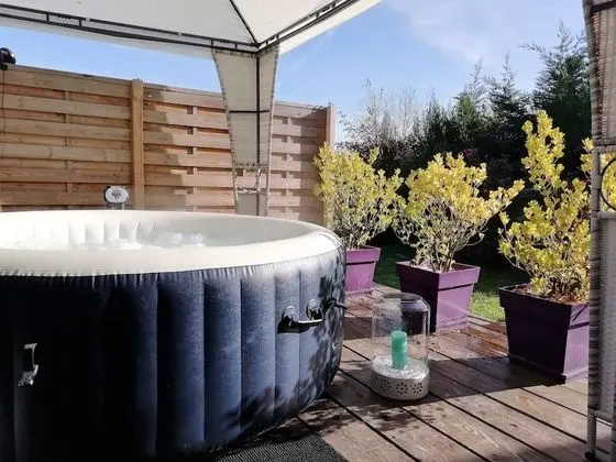 Deluxe Süit, Sıcak Su Havuzu (Au-Dessus des Nuages)