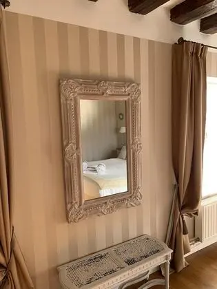 Luxury Tek Büyük veya İki Ayrı Yataklı Oda, Özel Banyo, Bahçe Manzaralı (FIL DE SOIE)