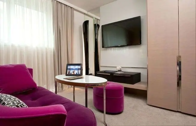 Family Oda, Bağlantılı Odalar