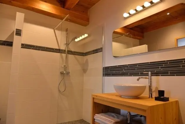 Tek Büyük Yataklı Oda, Dağ Manzaralı