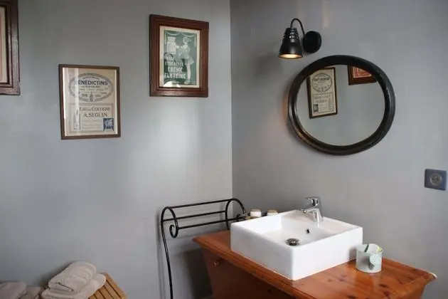 Tek Büyük Yataklı Oda (Madeleine)