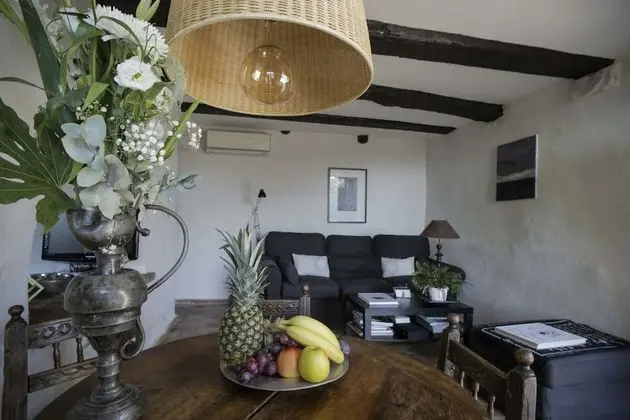 Romantic Süit, 1 Büyük (Queen) Boy Yatak ve Çekyat, Engellilere Uygun