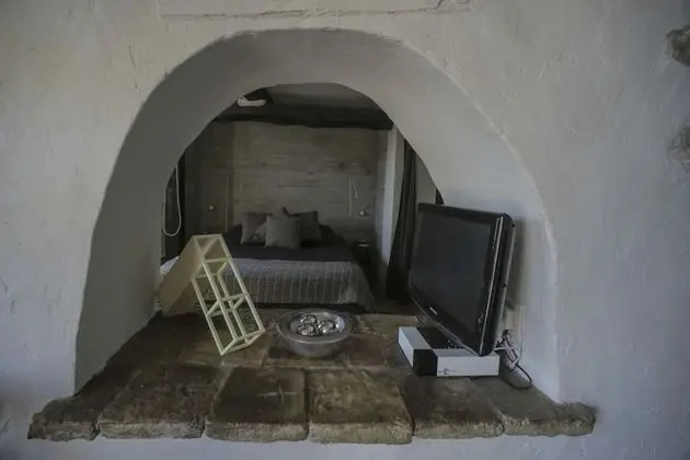 Romantic Süit, 1 Büyük (Queen) Boy Yatak ve Çekyat, Engellilere Uygun